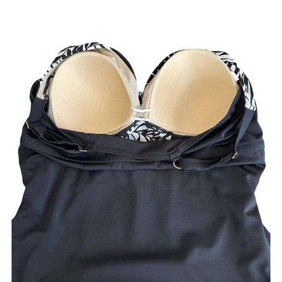 Swimsuits for All One Piece Size 22 Black White Built In Bra Adjustable Straps - Picture 3 of 7